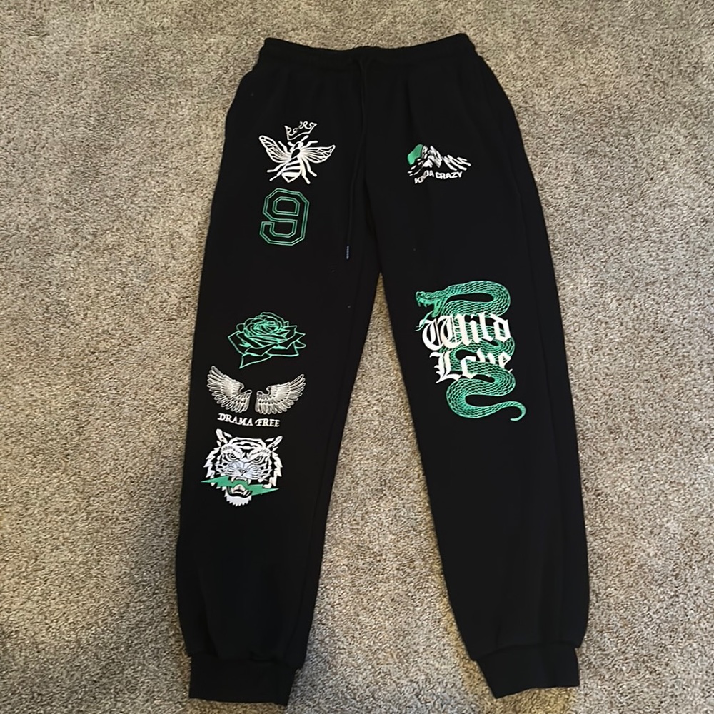 adika sweat pants